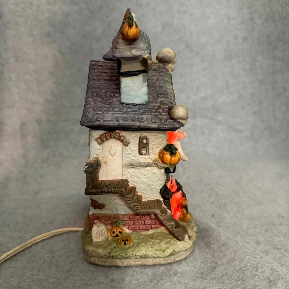 Vintage 1990s Haunted House Figurine Lighted Ceramic Ghost Bat Pumpkin Works